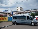 Бесплатный автобус Genser в пункт аренды автомобилей АрендаАвто-кри на ул.Добролюбова
